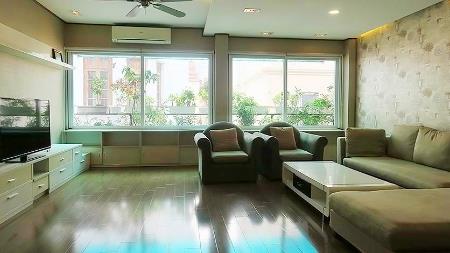 Duplex 03 bedroom apartment for rent in To Ngoc Van, Tay Ho
