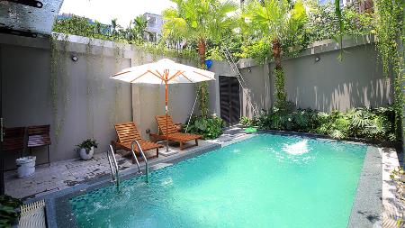 Swimming Pool 01 bedroom apartment for rent in Tay Ho
