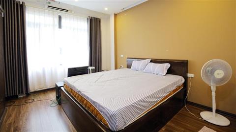 house with 03 bedroom for rent in Au Co8