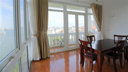 8 phong da nang 1 00399