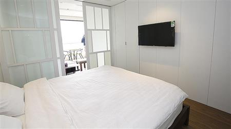 lake view 1 bedroom apartment in yen phu village 13 05433