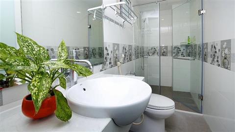 Master bathroom