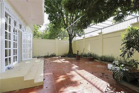 frontyard